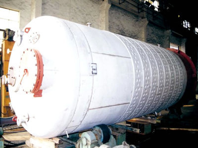 給江蘇省溧陽市云龍設備制造的壓力容器-不銹鋼蜂窩式發酵貯罐 留言_產品詢價_詢價留言